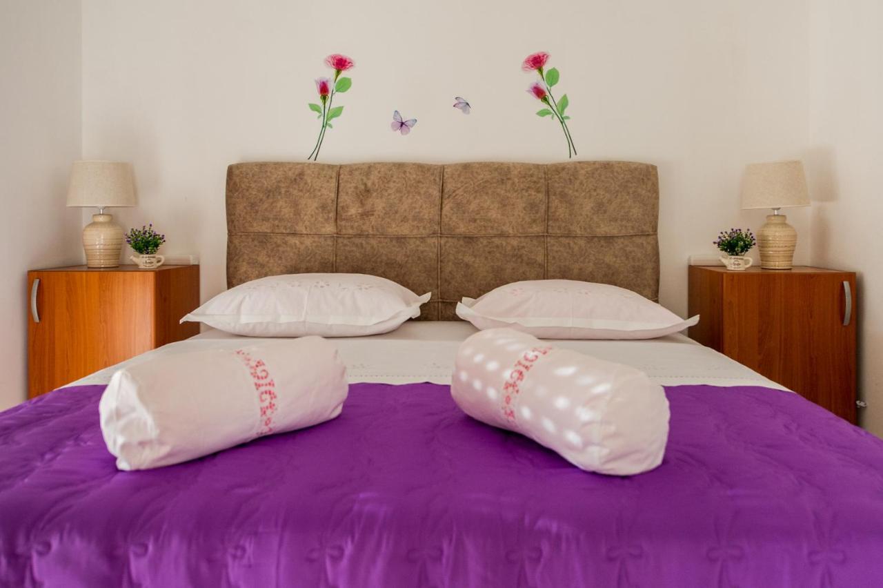 Apartments Nino Podstrana Dış mekan fotoğraf