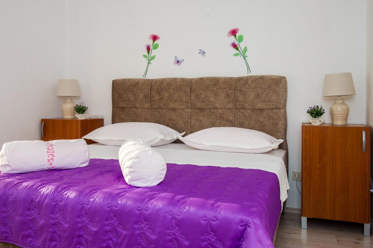 Apartments Nino Podstrana Dış mekan fotoğraf