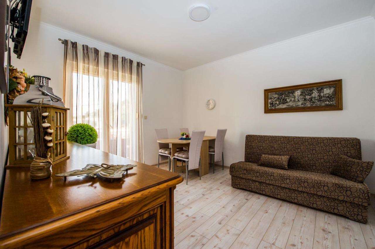 Apartments Nino Podstrana Dış mekan fotoğraf