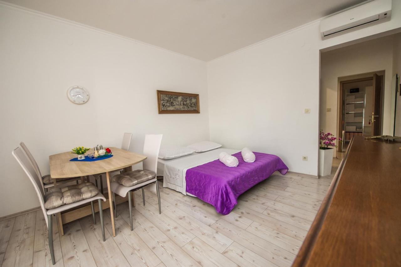 Apartments Nino Podstrana Dış mekan fotoğraf